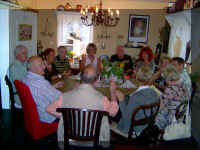 2007-07-28 tanztruppe.jpg (145168 Byte)