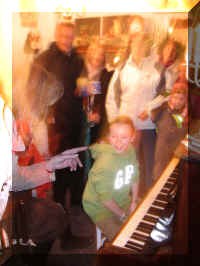 2007-12-05 20-19-09_0029.jpg (102207 Byte)